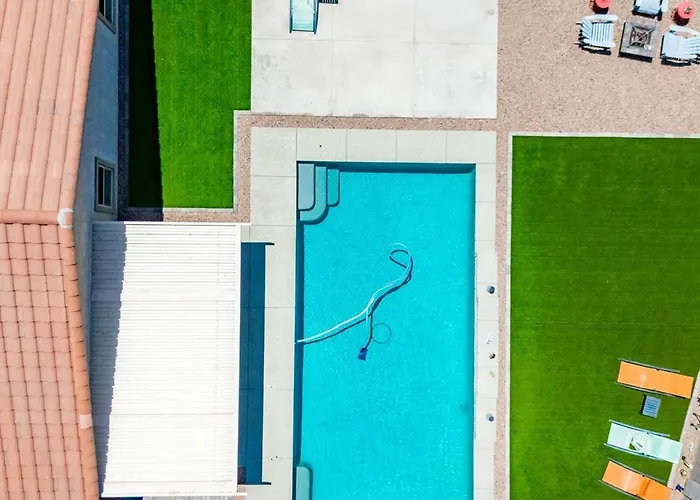 Villa Luxe Heated Pool *